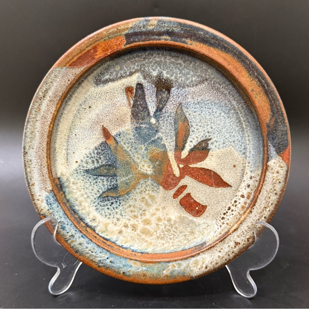 Signed BLAISDELL Pottery Earth-toned Stoneware Abstract Floral Leaf 7” Plate